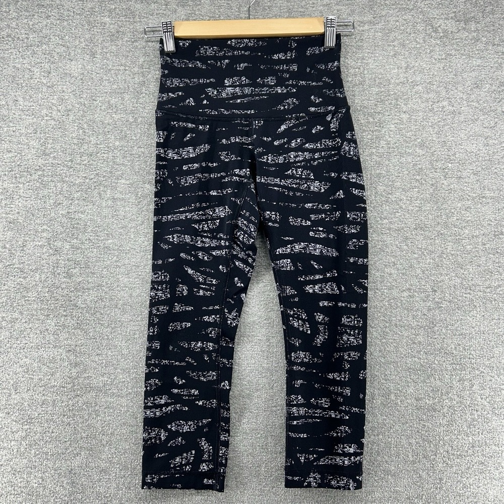 Lululemon Leggings Women Size 4 Black Geometric Activewear Yoga